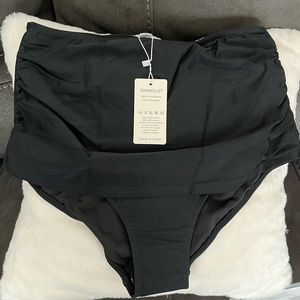 NWT Black skirted bikini bottom